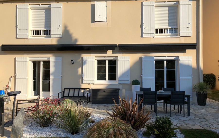 Volets battants classiques à Mantes-la-jolie